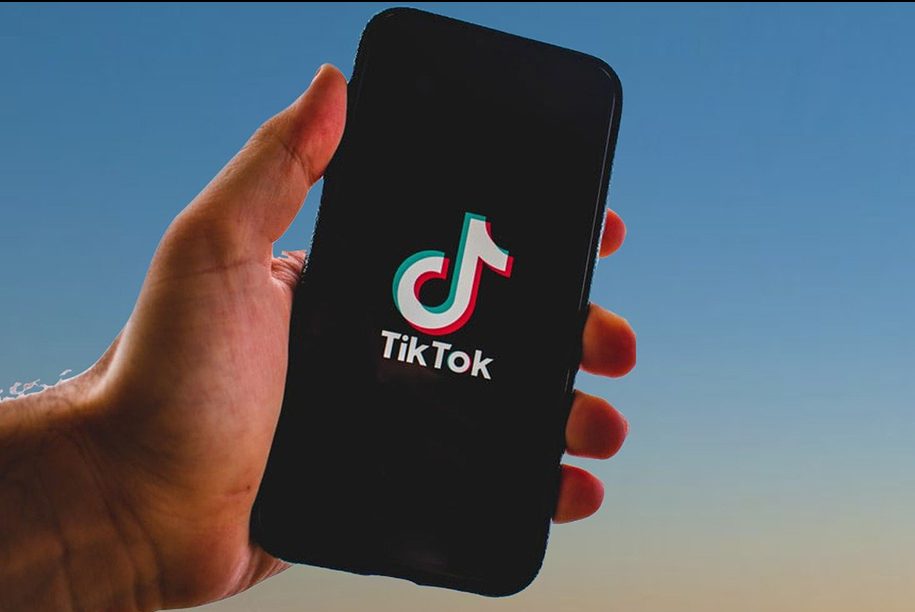 Best TikTok Bots Influencive