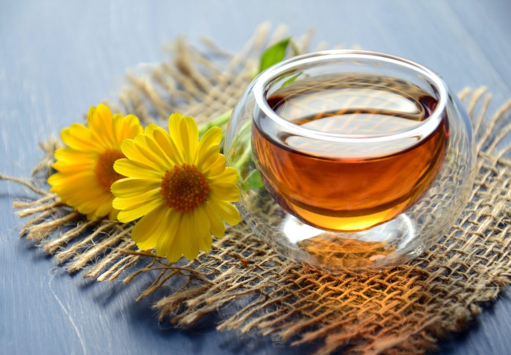 Lisa Hilbert, Herbal Tea, and the Future of Beauty