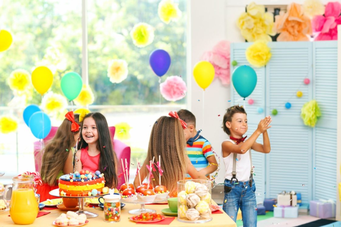 Room Decoration Ideas for Birthday: Birthday celebrations just deserve